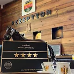 4 Sterne & Restaurant Haunstetter Hof