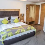 4 Sterne & Restaurant Haunstetter Hof Hotel