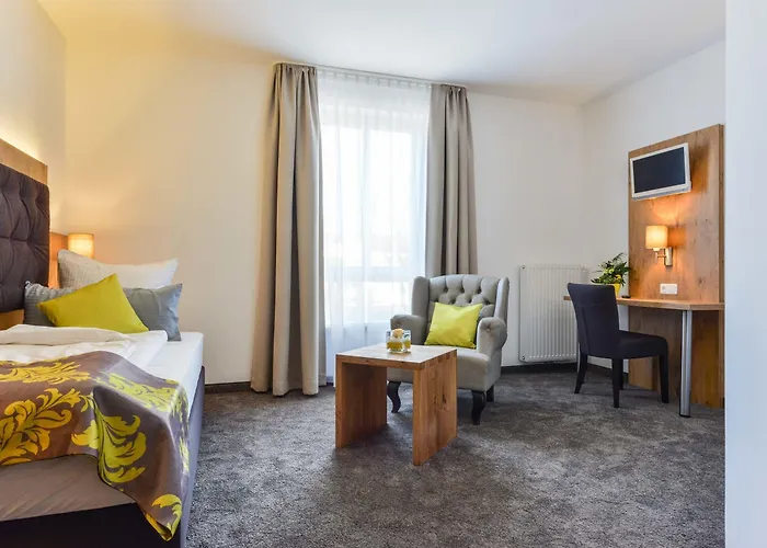 Haunstetter Hof Hotel 4*