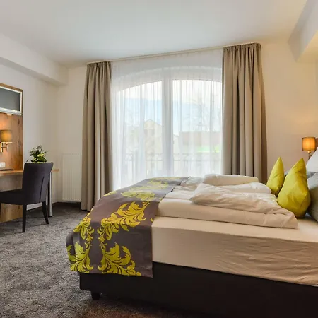4 Sterne & Restaurant Haunstetter Hof Hotell