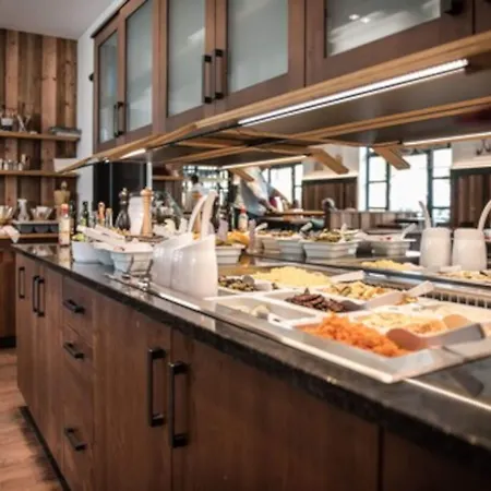 4 Sterne & Restaurant Haunstetter Hof 4*