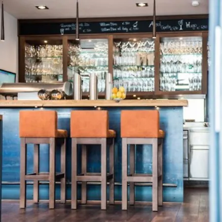4 Sterne & Restaurant Haunstetter Hof Hotell