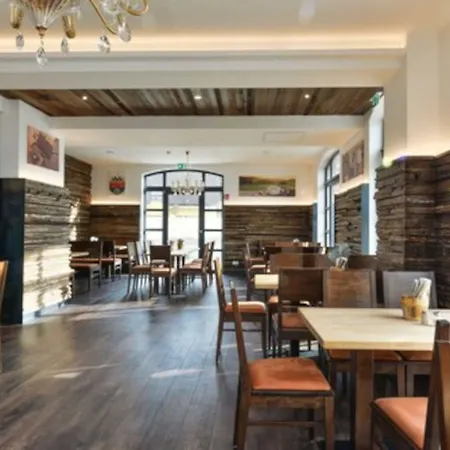 Hotell 4 Sterne & Restaurant Haunstetter Hof