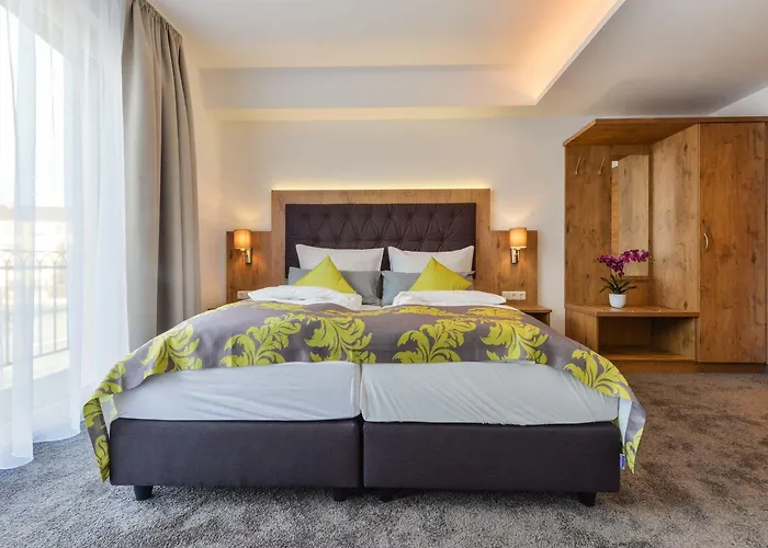 Haunstetter Hof Hotel 4*